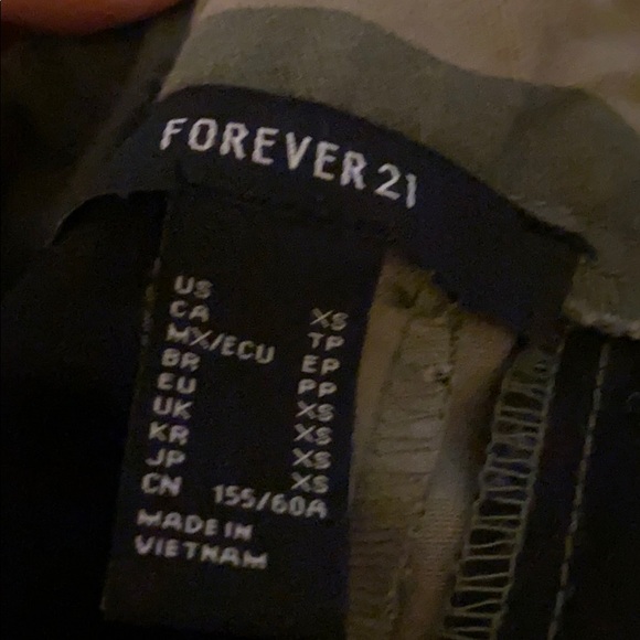 Camo Pants - Picture 4 of 4